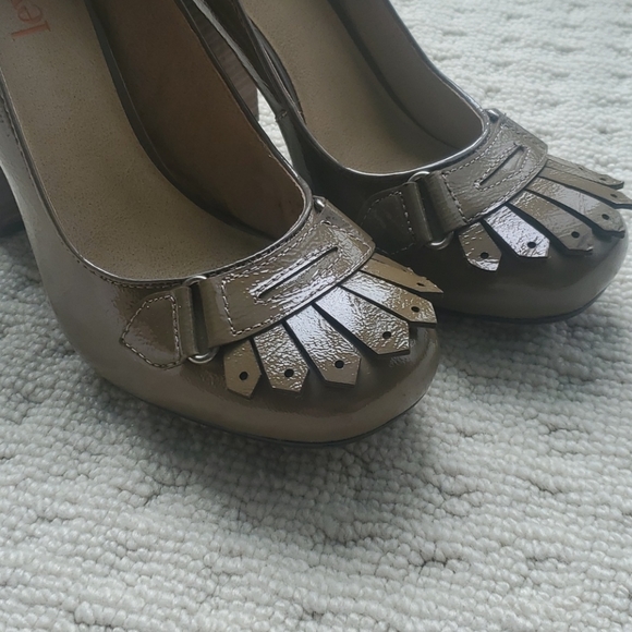 Levity Patent Leather Block Heel - Picture 3 of 11